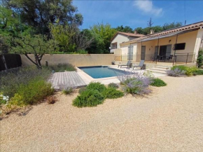 Holiday home with private pool, Vaison-la-Romaine